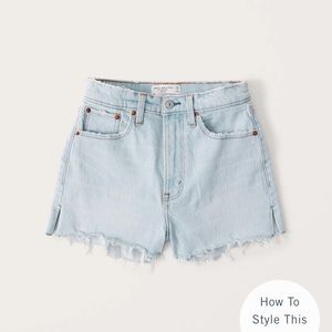 Abercrombie & Fitch Curve Love High Rise Mom Short